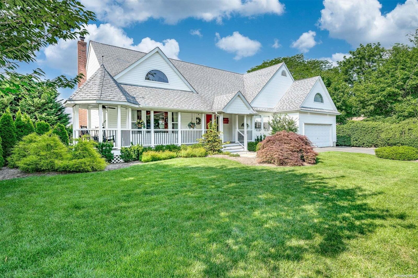 Property Photo: 29 Oak Street NY 11787