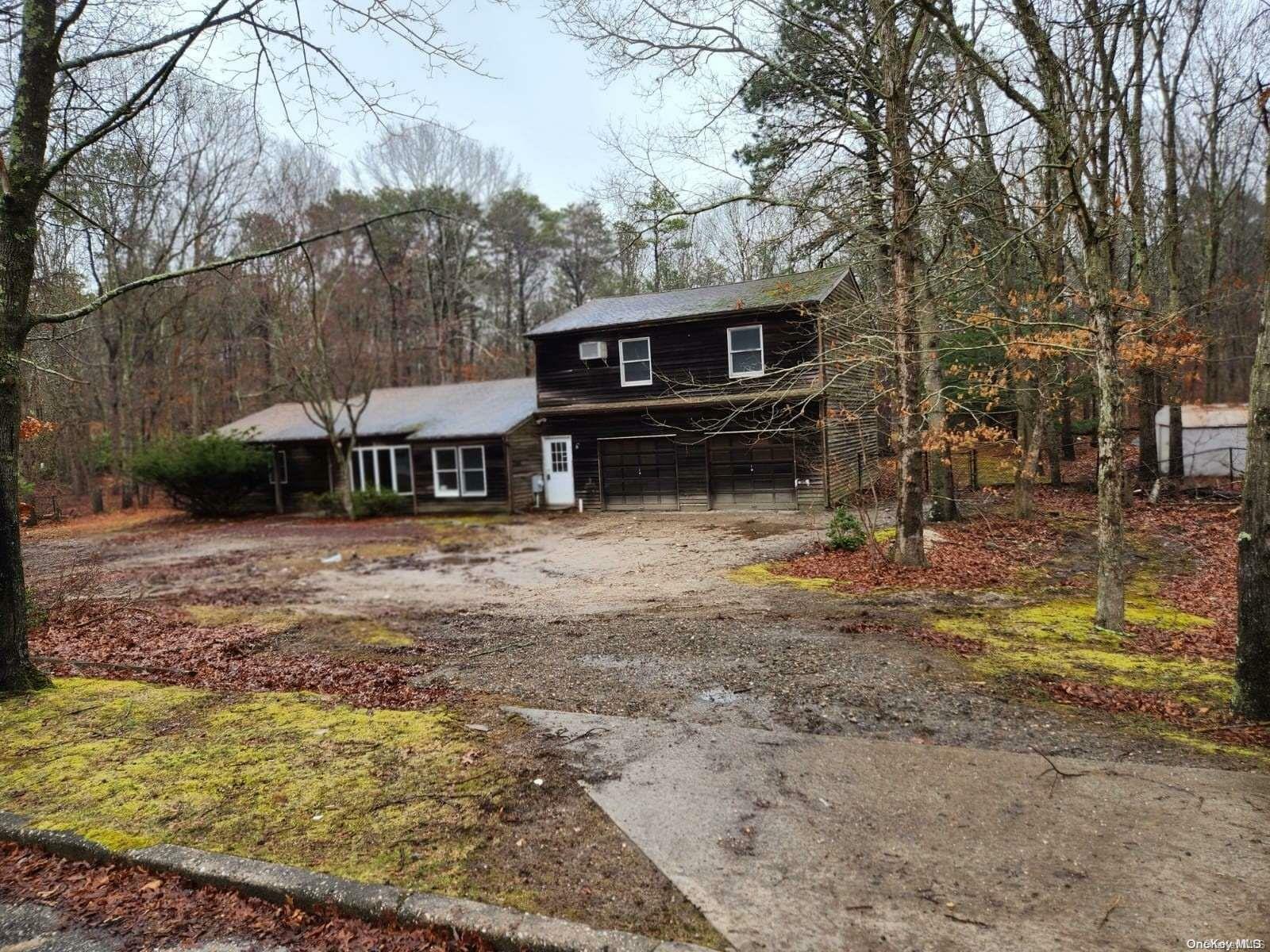 Property Photo:  17 Fairway Drive  NY 11949 