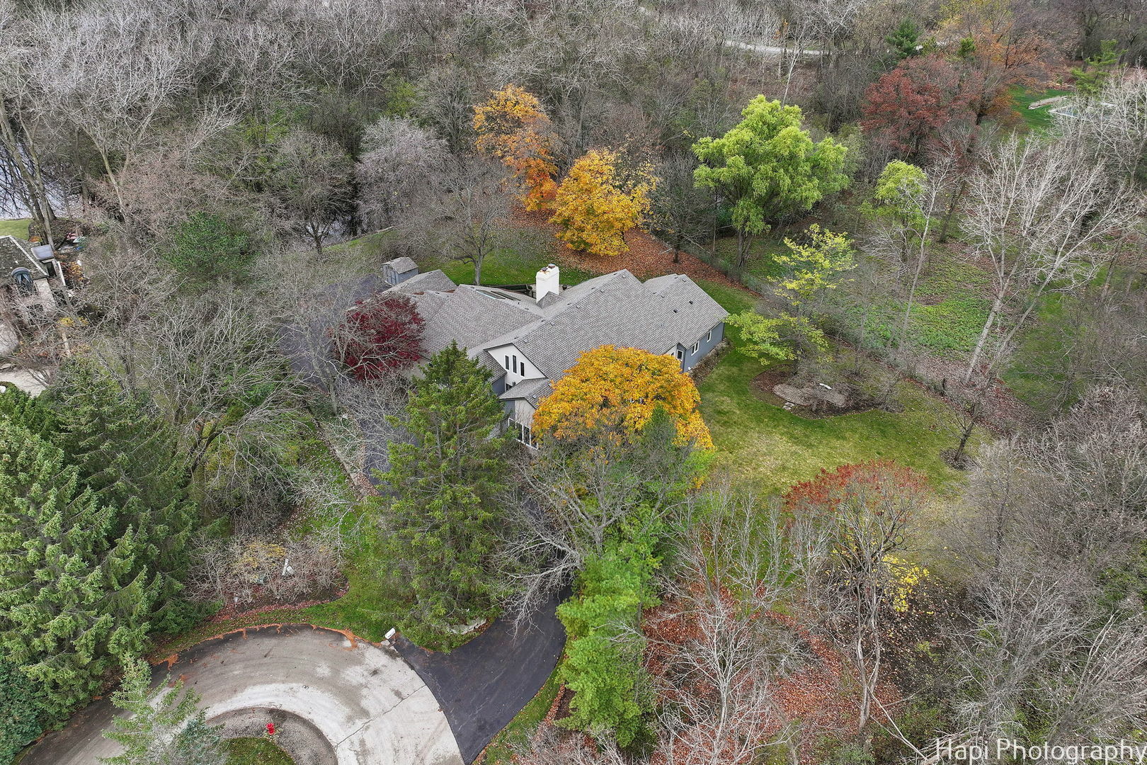 Property Photo:  11 Lakewood Drive  IL 60015 