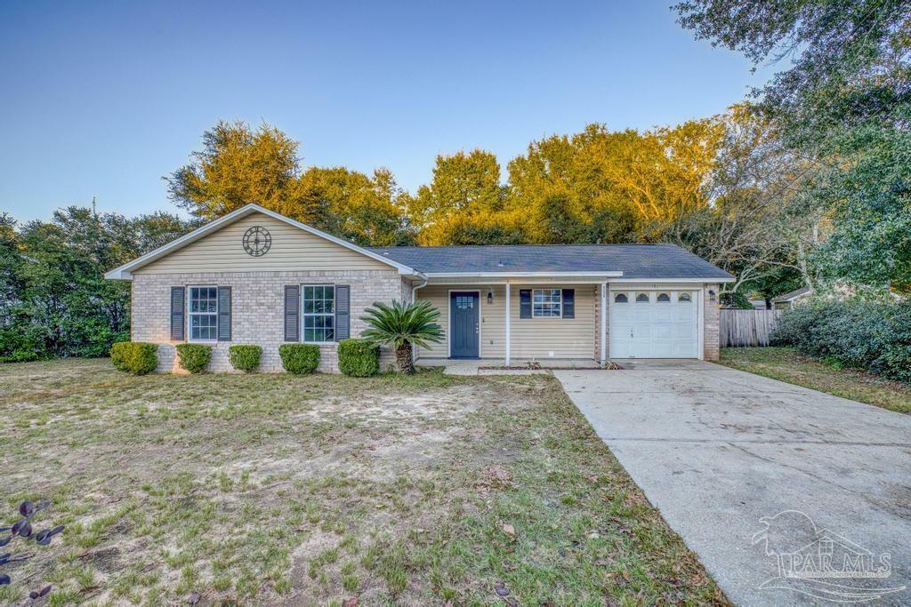 Property Photo:  4256 Castille Ave  FL 32571 