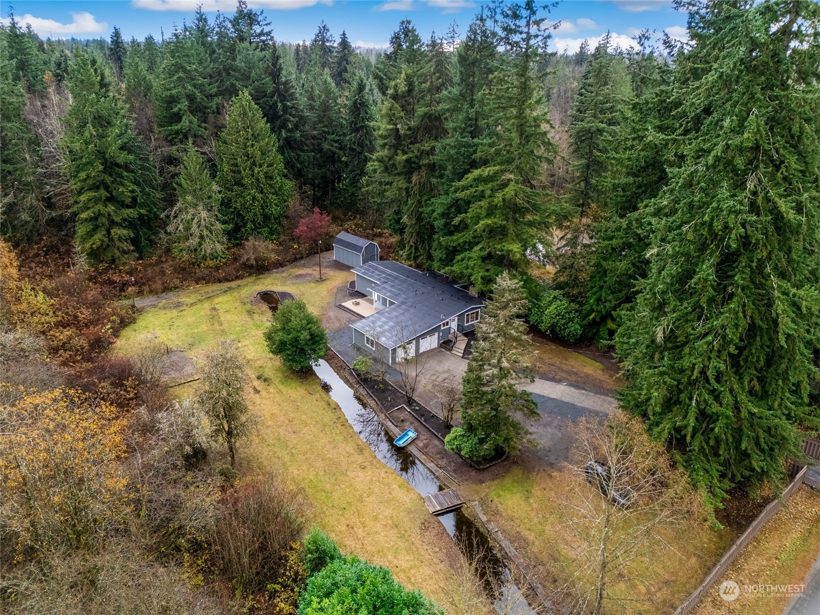 Property Photo:  10516  84th Street NE  WA 98258 