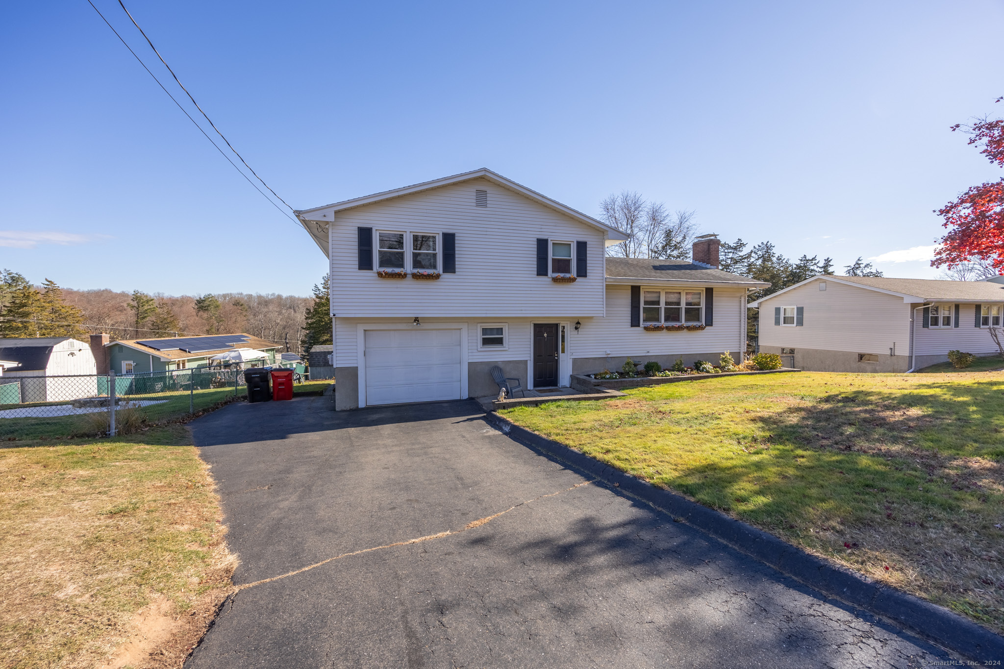 Property Photo:  83 Farm Hill Road  CT 06451 