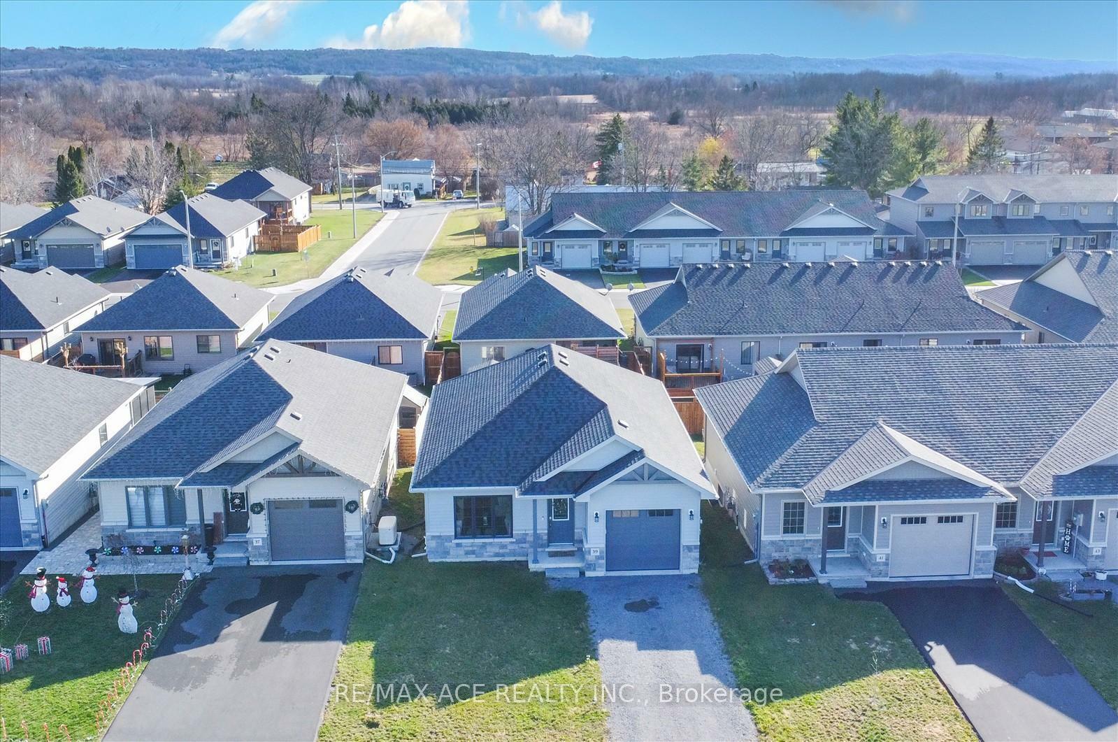 Property Photo: 39 Barley Trail ON K0K 0B1