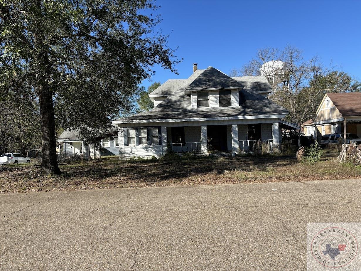 Property Photo: 2101 Hazel 308 &Amp 312 W 21st TX 75501