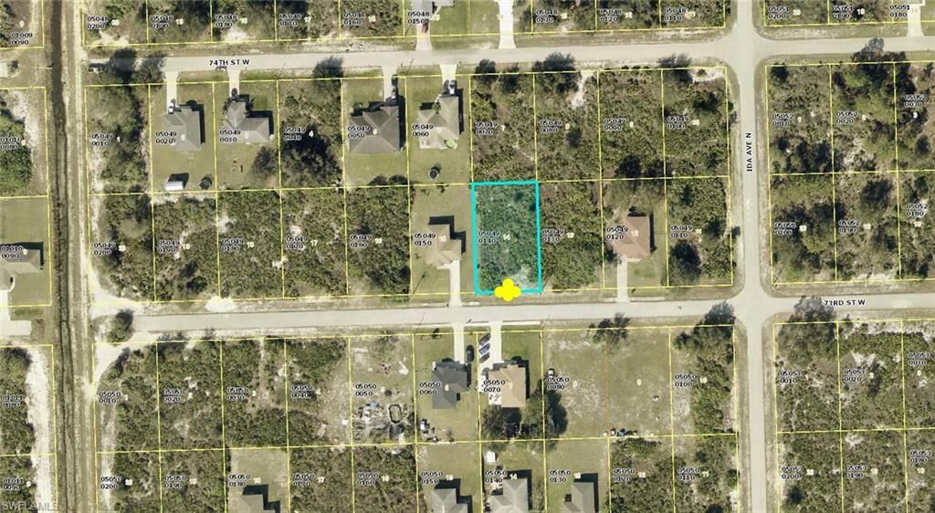 Property Photo:  2806 73rd St W  FL 33971 
