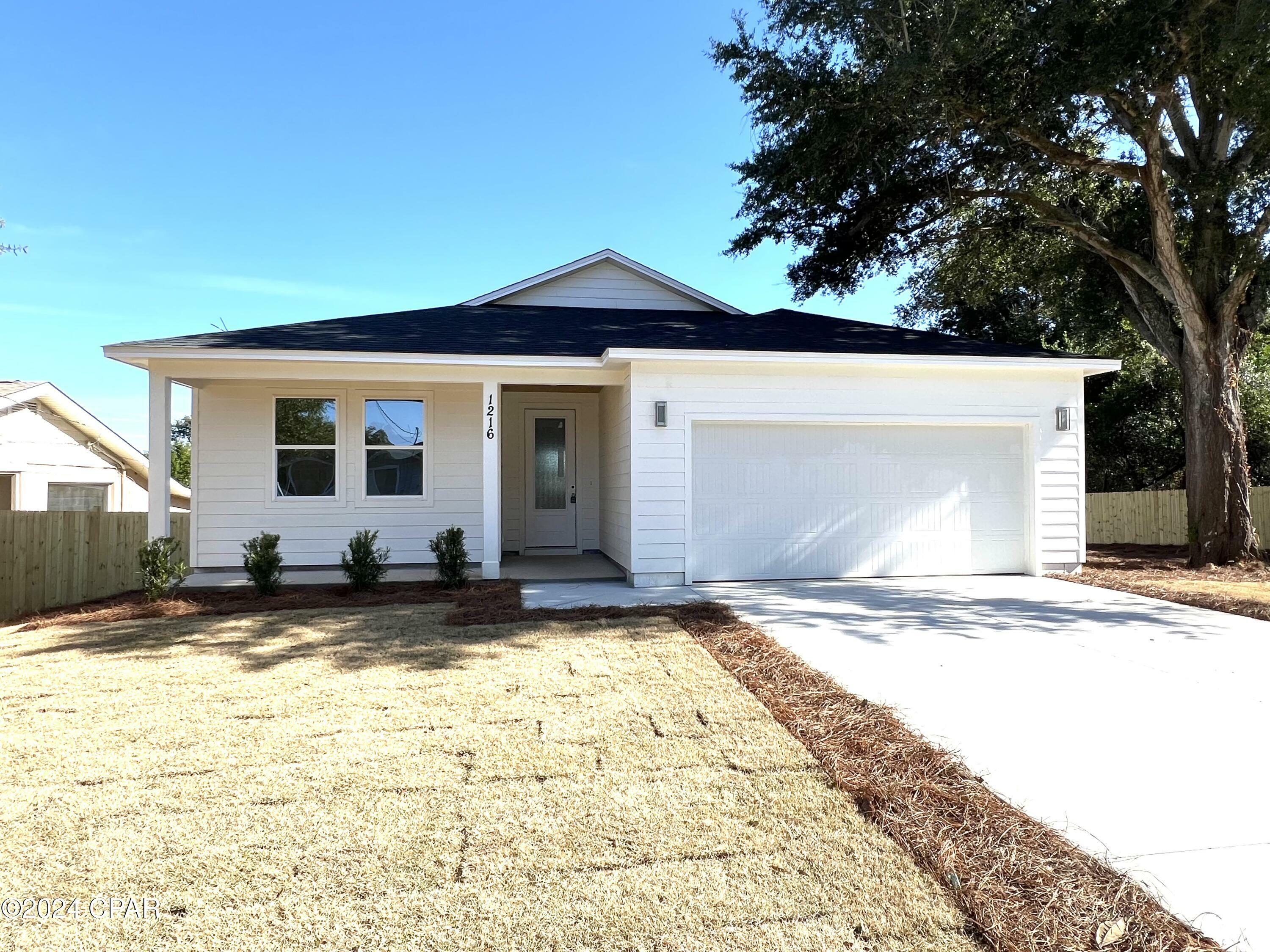 Property Photo:  1216 Lisenby Avenue  FL 32401 