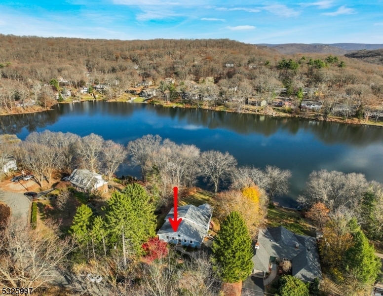 Property Photo:  30 Kitchell Lake Dr  NJ 07480 