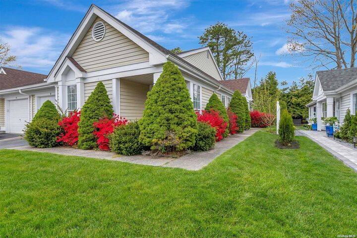 18 Milleridge Court 18  Ridge NY 11961 photo