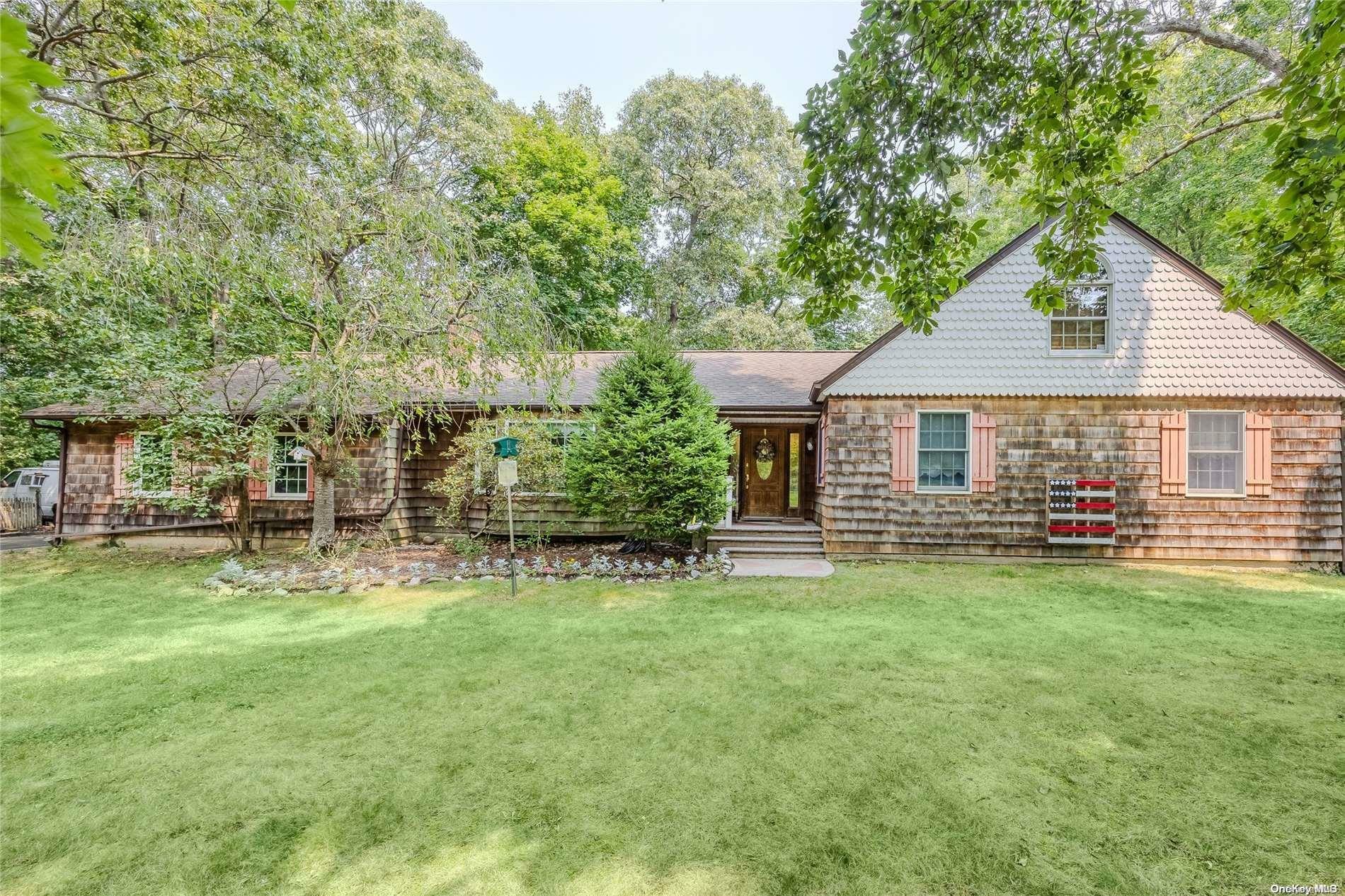 Property Photo:  7 High Hollow Lane  NY 11764 