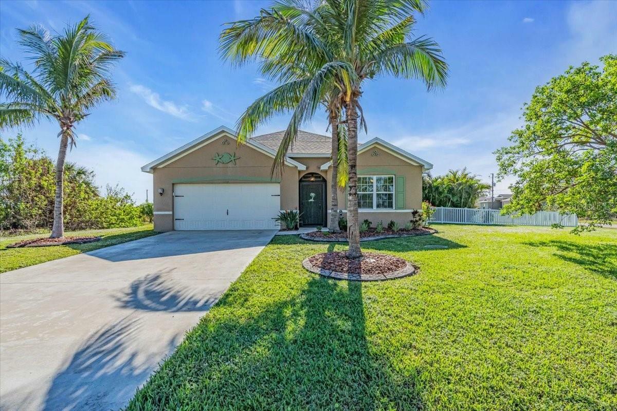 Property Photo:  8204 Scobey Road  FL 33981 