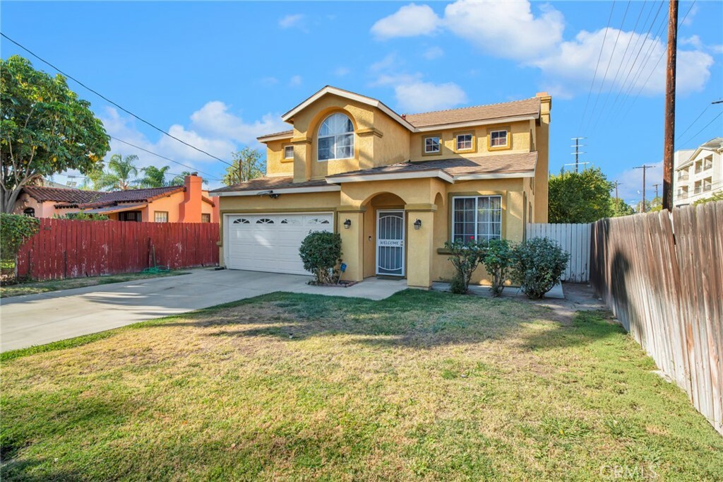 Property Photo:  7051 Baird Avenue  CA 91335 