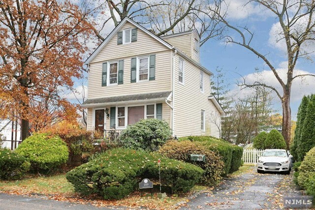 Property Photo:  169 Lenox Avenue  NJ 07628 
