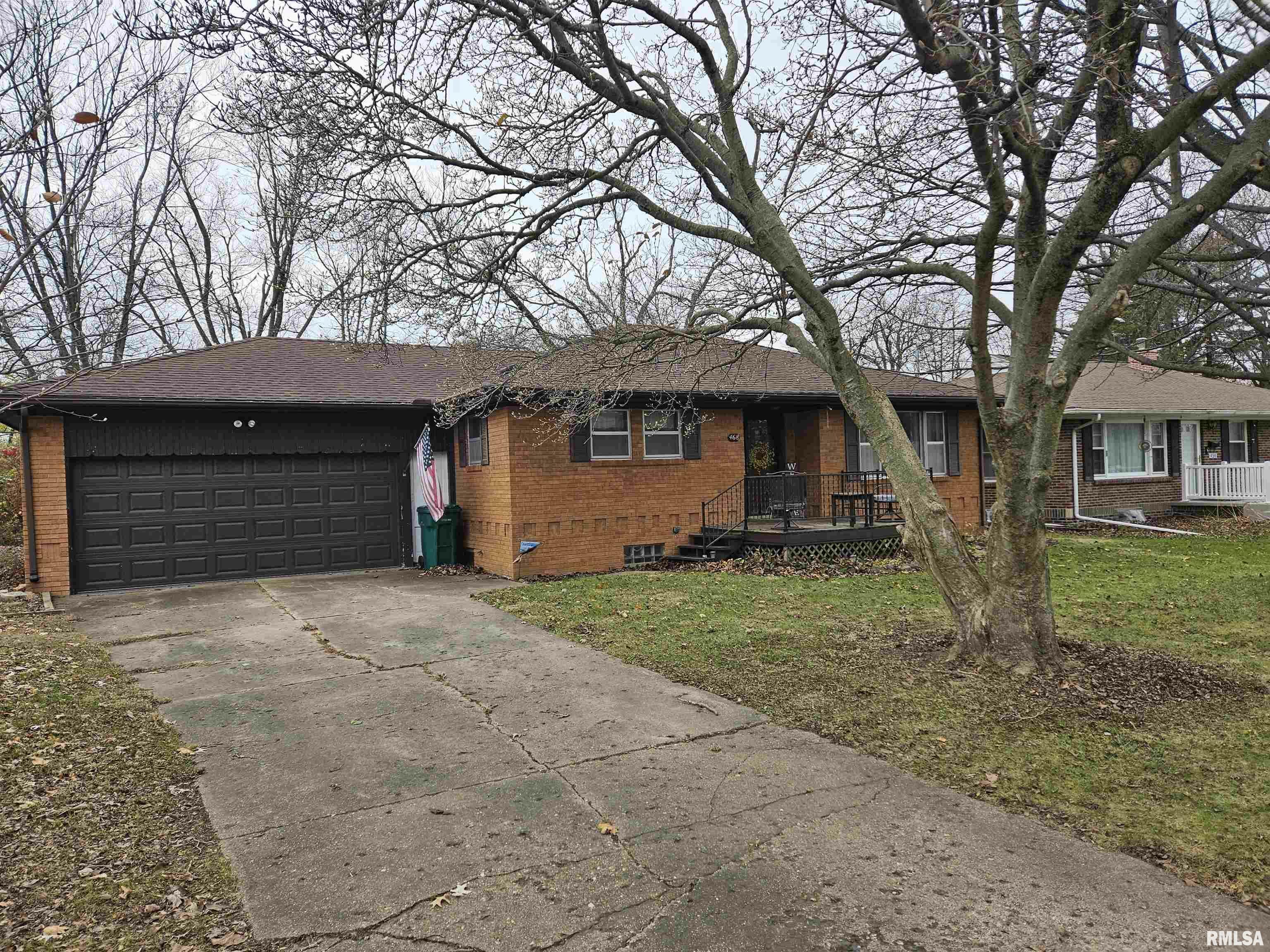 Property Photo:  468 E Prospect Street  IL 61531 