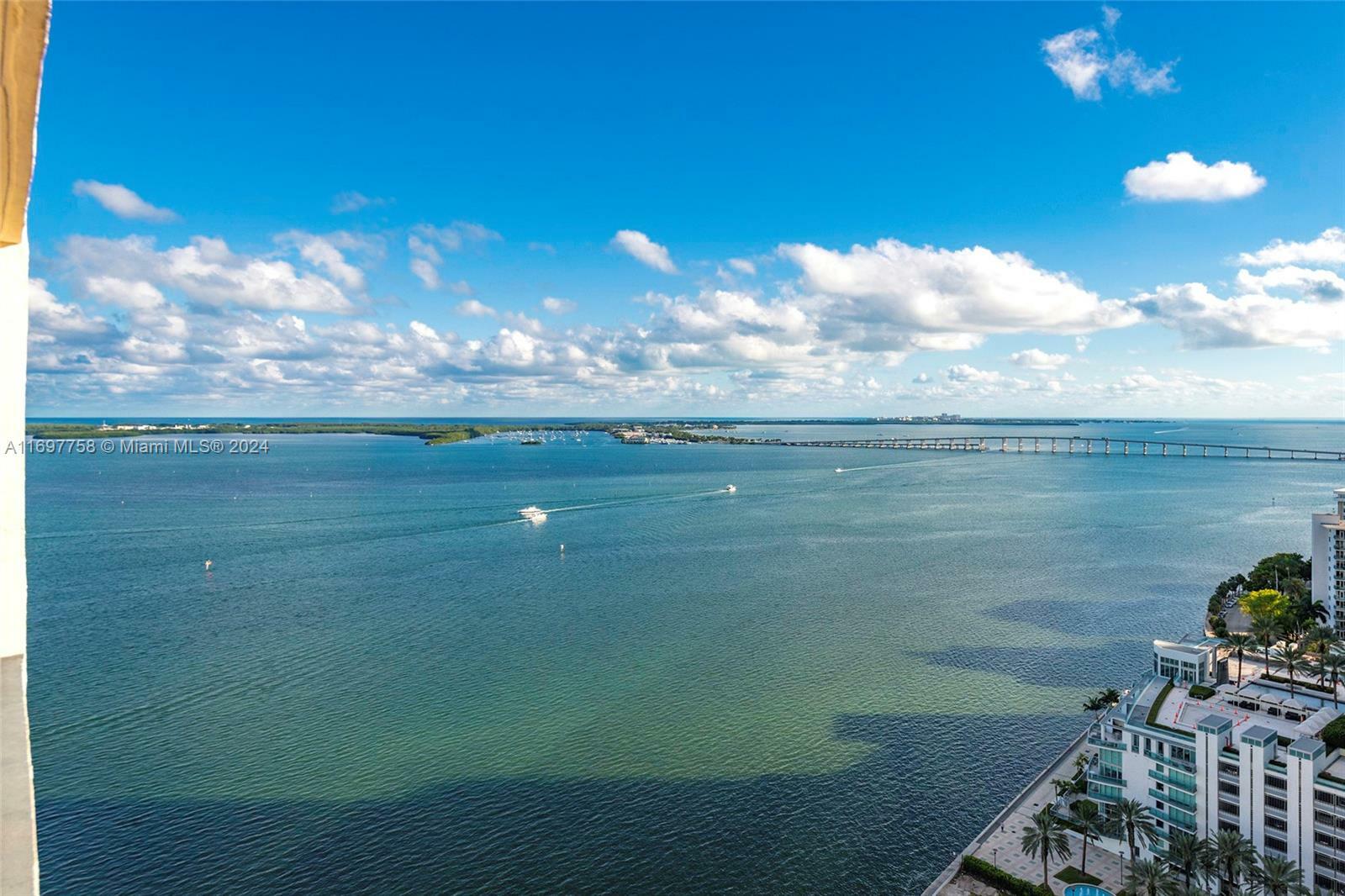 Property Photo:  1155 Brickell Bay Dr 2605  FL 33131 