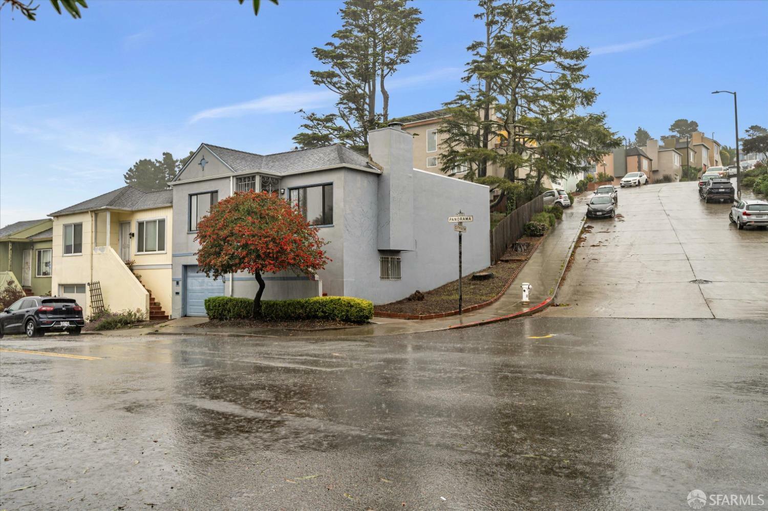 Property Photo:  202 Panorama Drive  CA 94132 