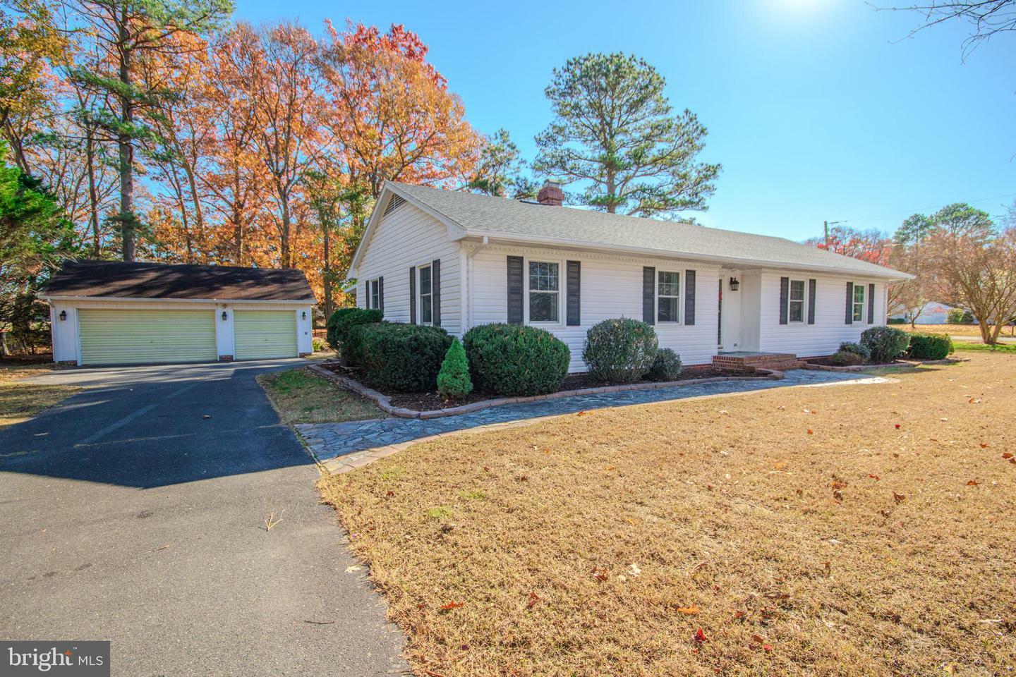 Property Photo:  1521 Magnolia Drive  MD 21804 