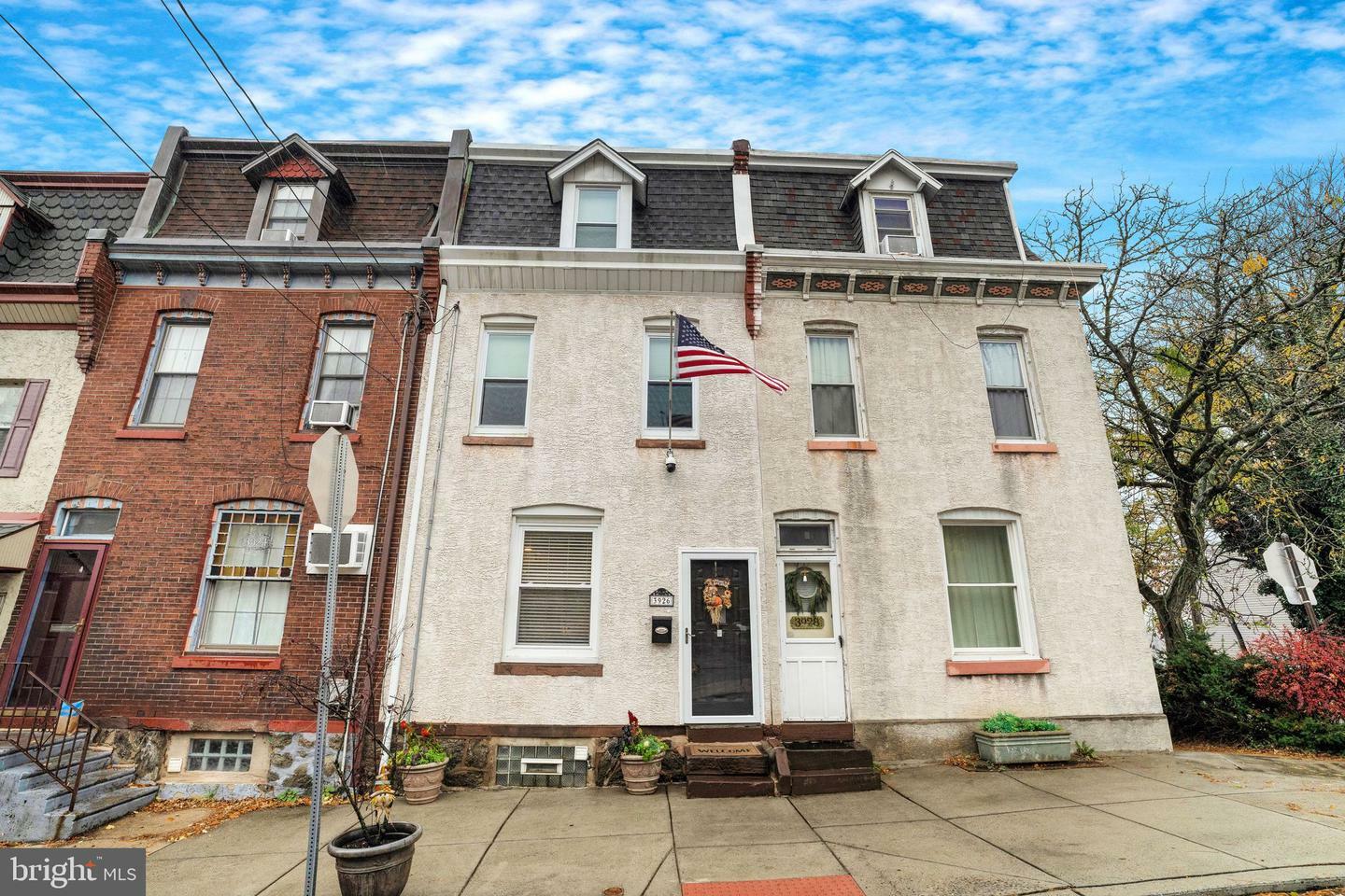 Property Photo:  3926 Manayunk Avenue  PA 19128 