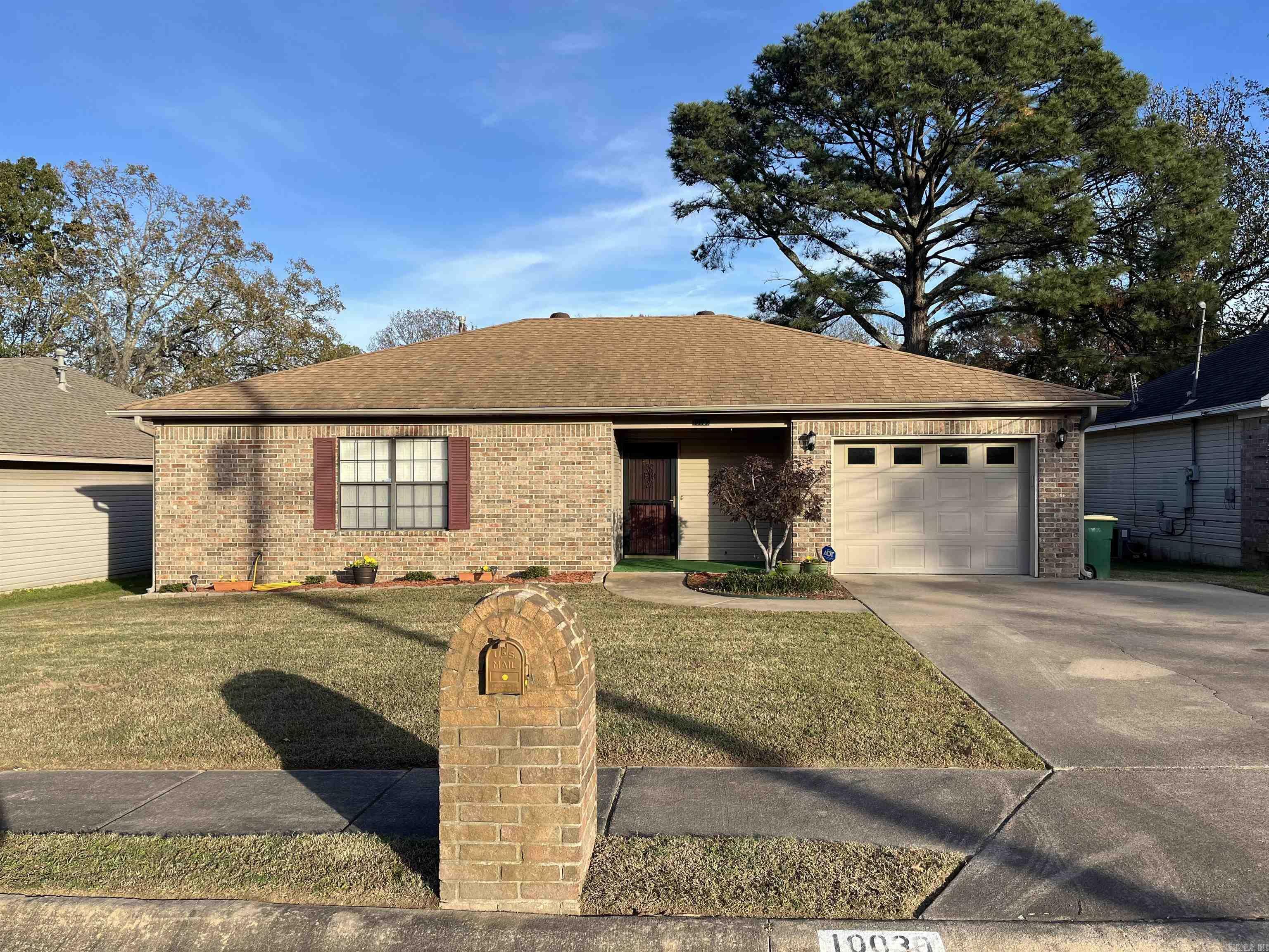 Property Photo:  10030 Farris Avenue  AR 72120 