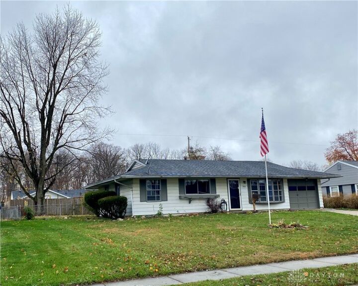 3215 Glouster Street  Springfield OH 45503 photo