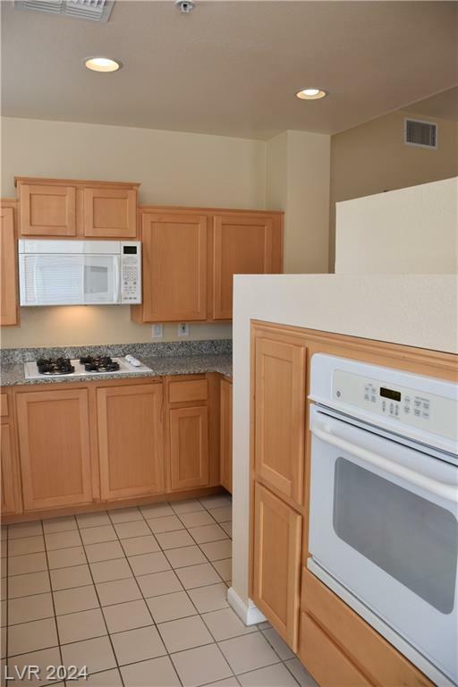 Property Photo:  43 East Agate 305  NV 89123 