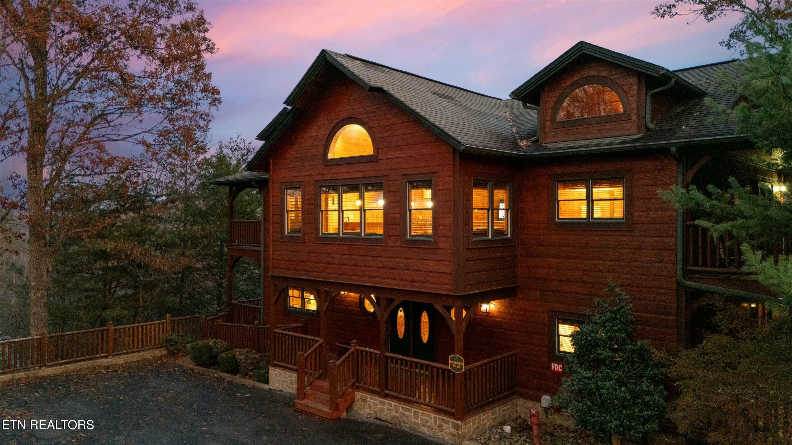 Property Photo: 320 Poplar Point Way TN 37738
