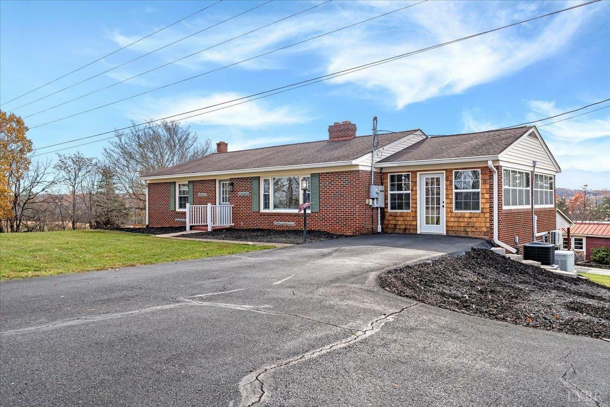 Property Photo:  2180 Lime Plant Road  VA 24522 