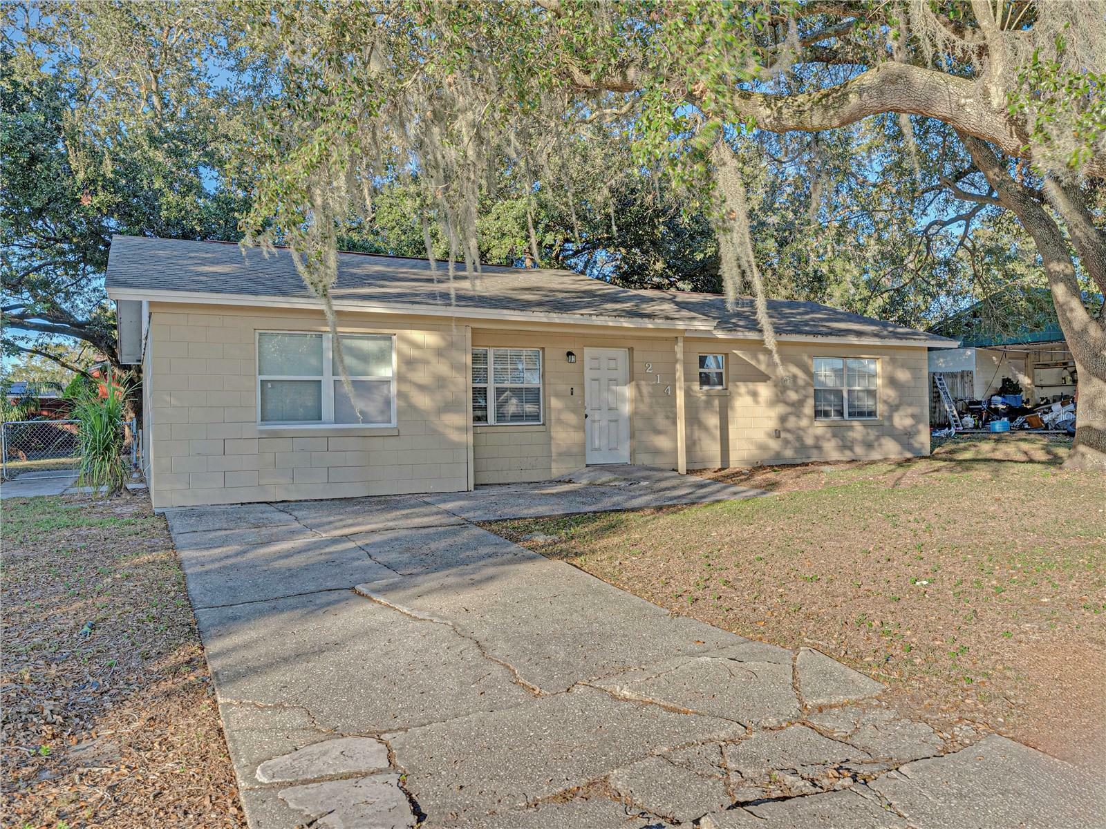 Property Photo:  214 Valencia Drive  FL 33823 