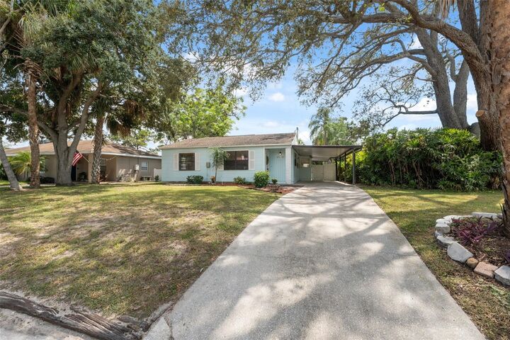 Property Photo:  3918 W Fig Street  FL 33609