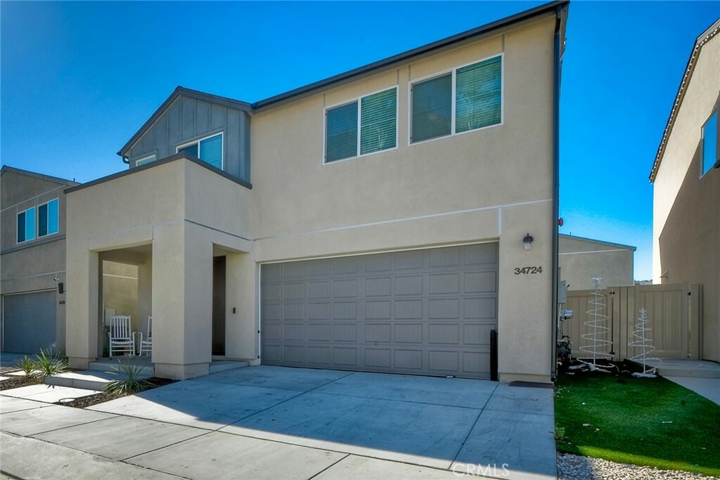 Property Photo:  34724 Mustang Lane  CA 92028 