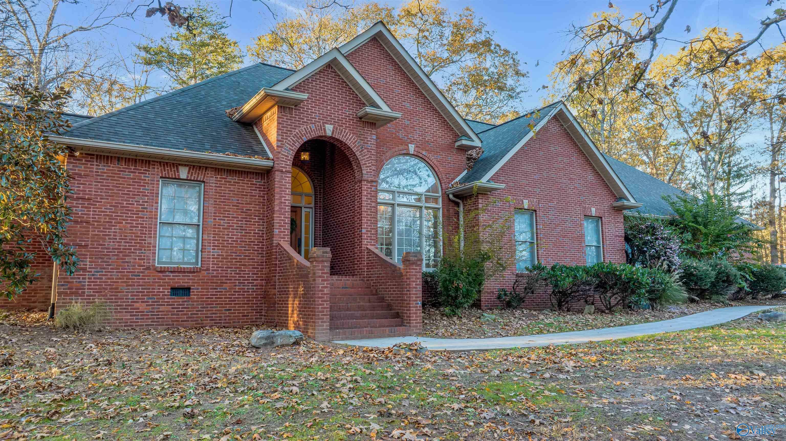 Property Photo:  4230 Greenhill Blvd NW  AL 35968 