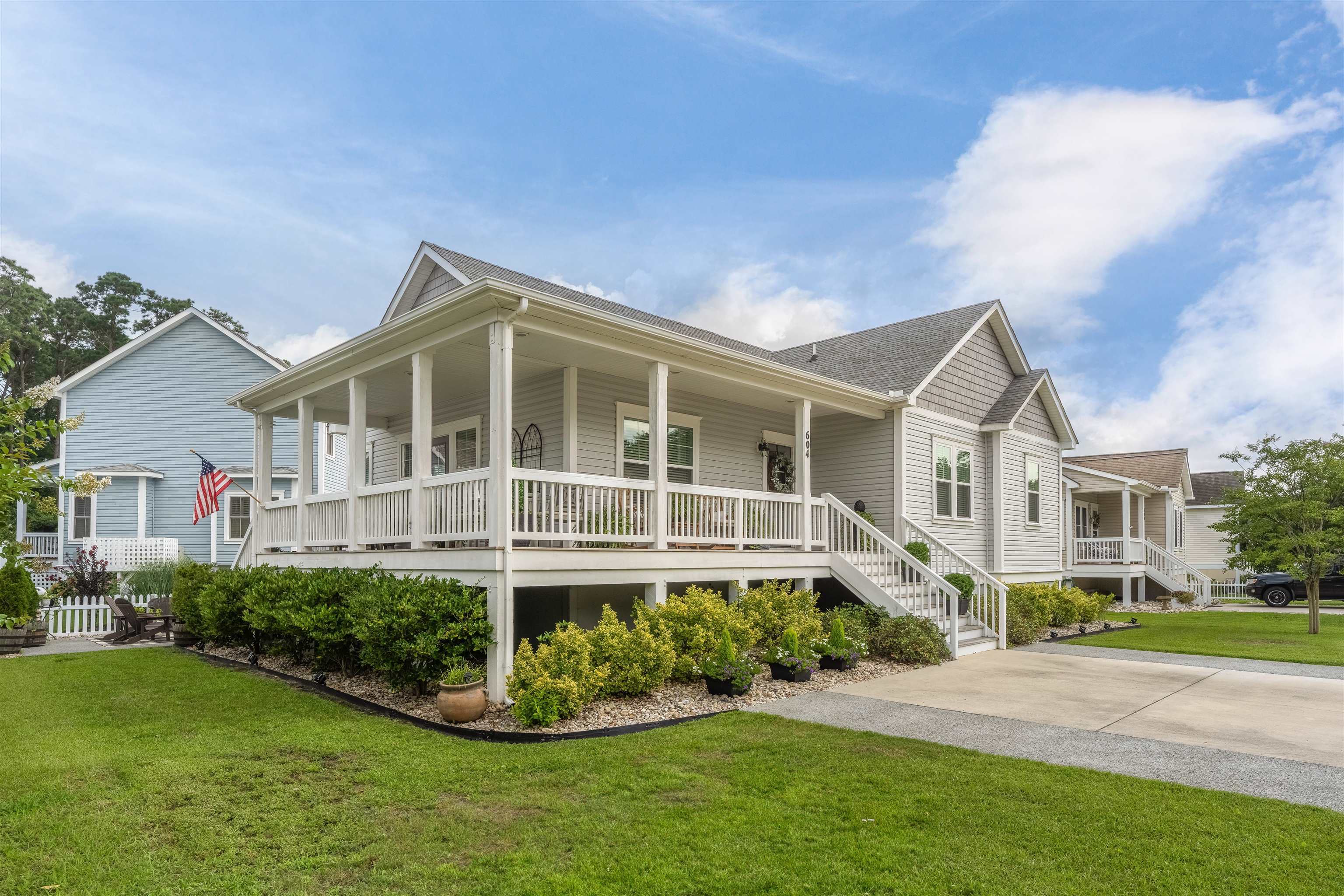 604 Viccars Lane  Manteo NC 27954 photo