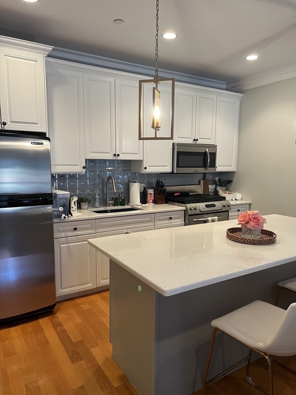 Property Photo:  503 East Broadway 1  MA 02127 