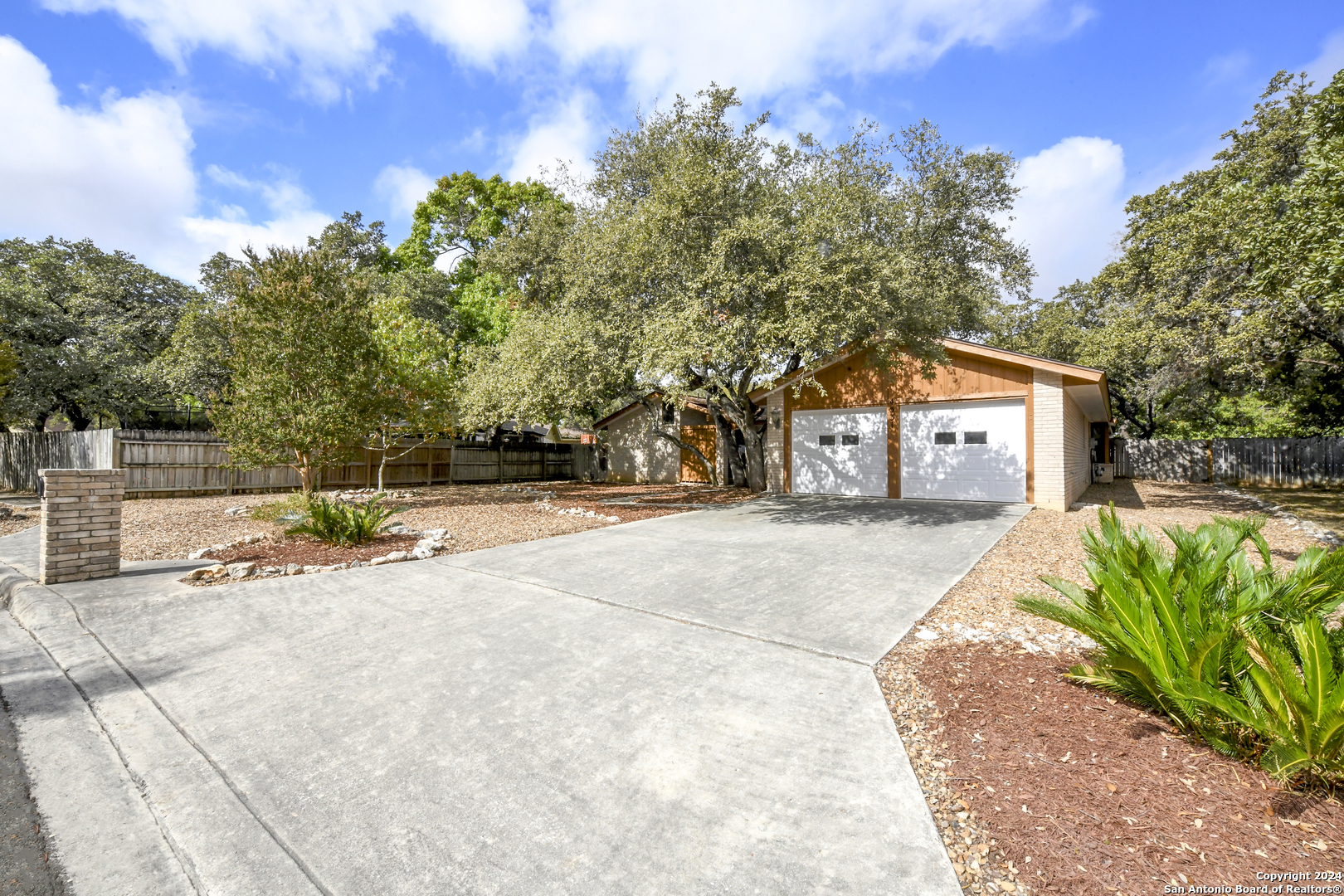 Property Photo:  4531 Honey Locust Woods  TX 78249 