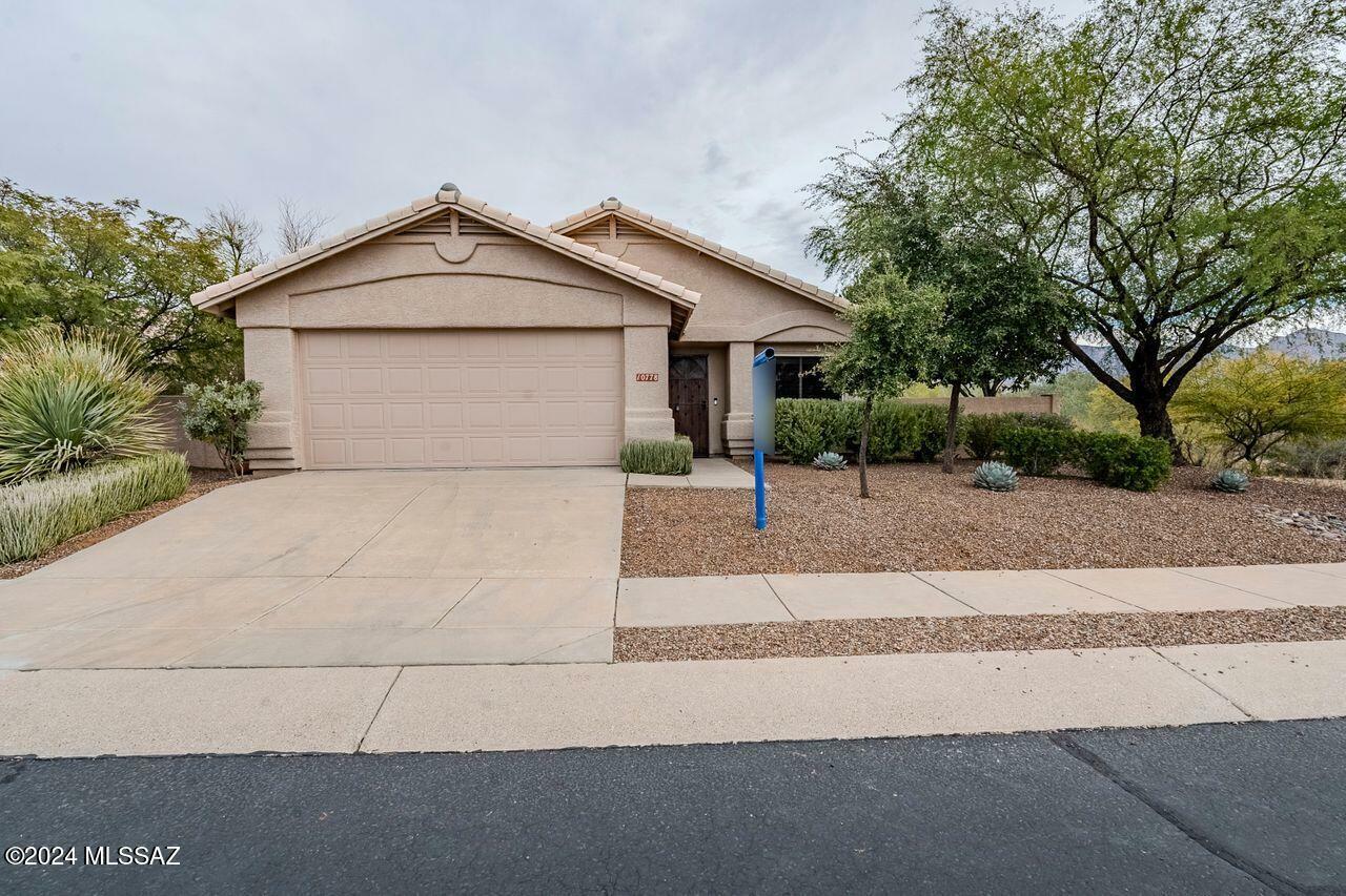 Property Photo:  10778 N Sand Canyon Place  AZ 85737 