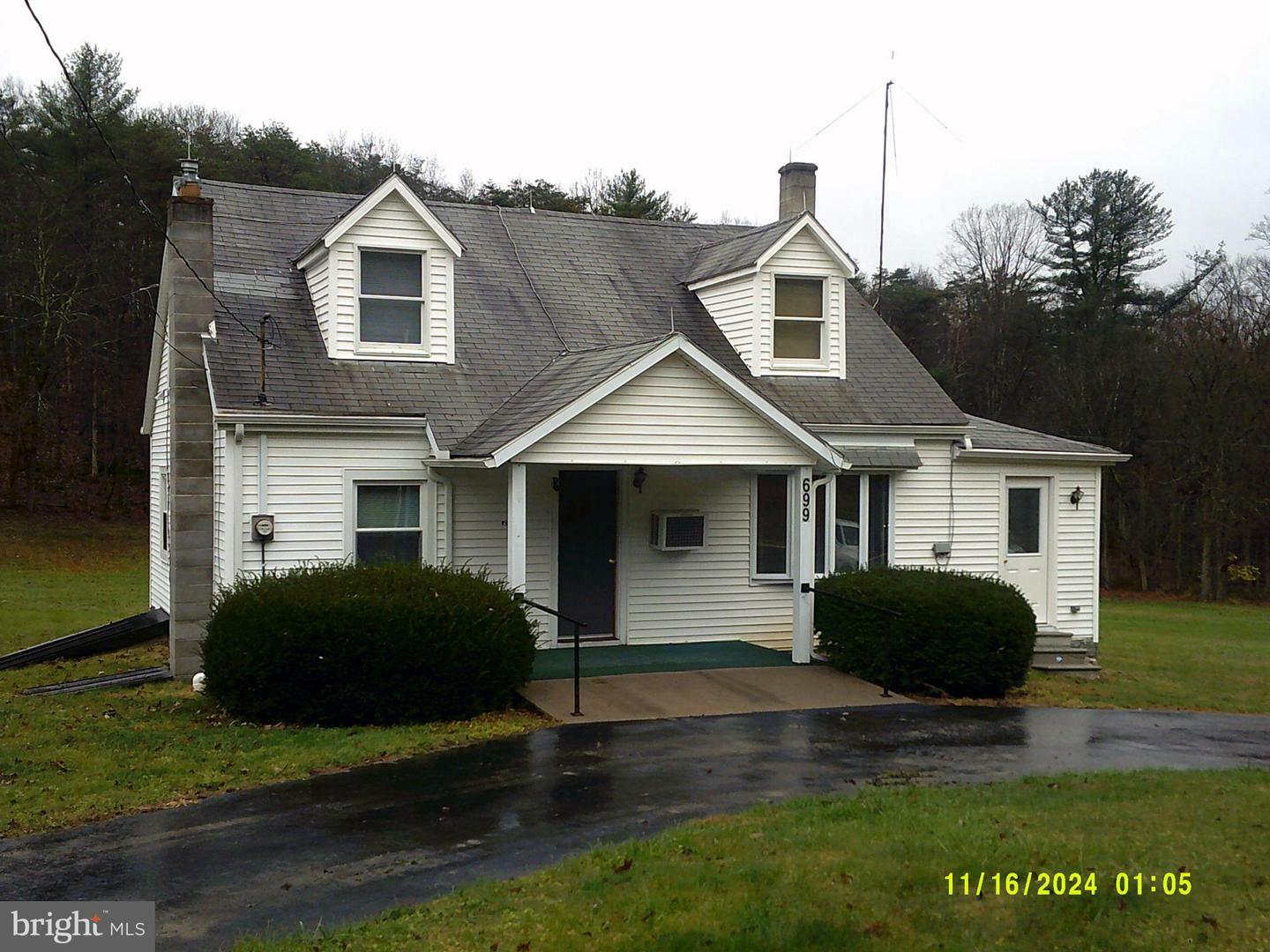 Property Photo:  699 Buckwheat Road  PA 17062 