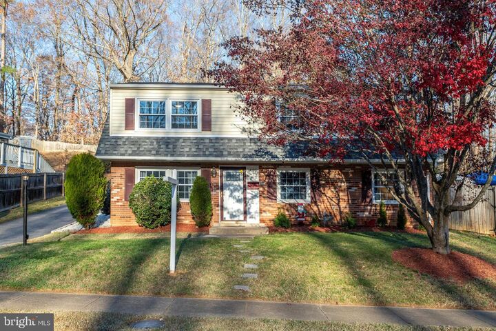 4390 Evansdale Road  Woodbridge VA 22193 photo