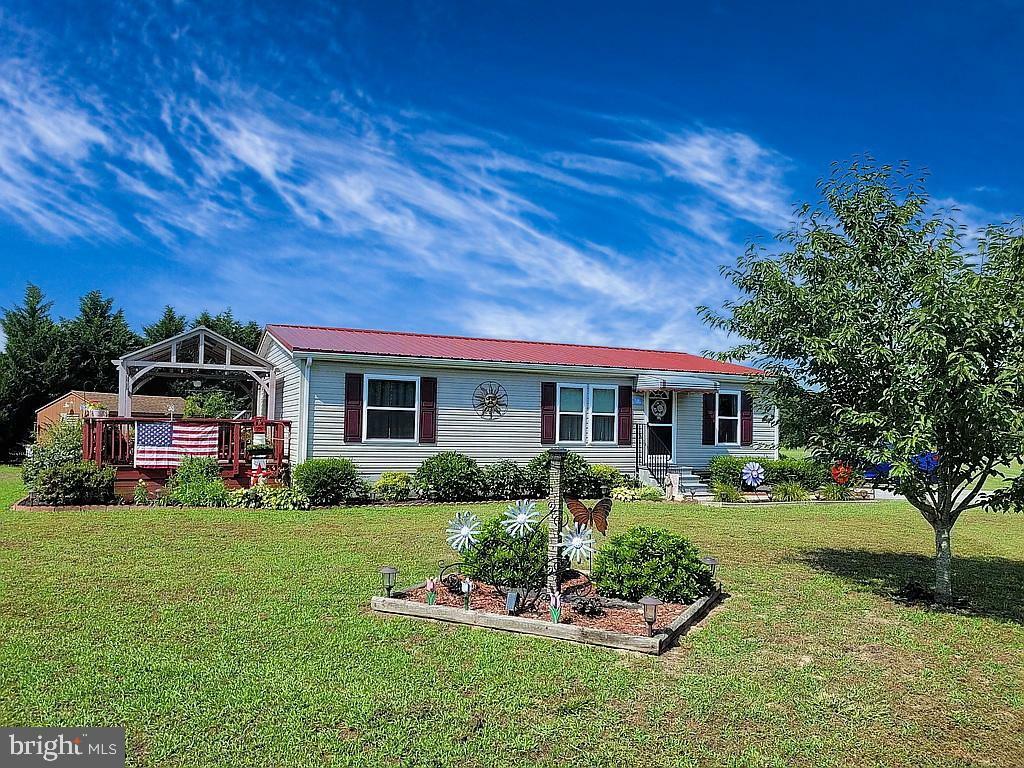 Property Photo: 27 Westbrook Court DE 19952