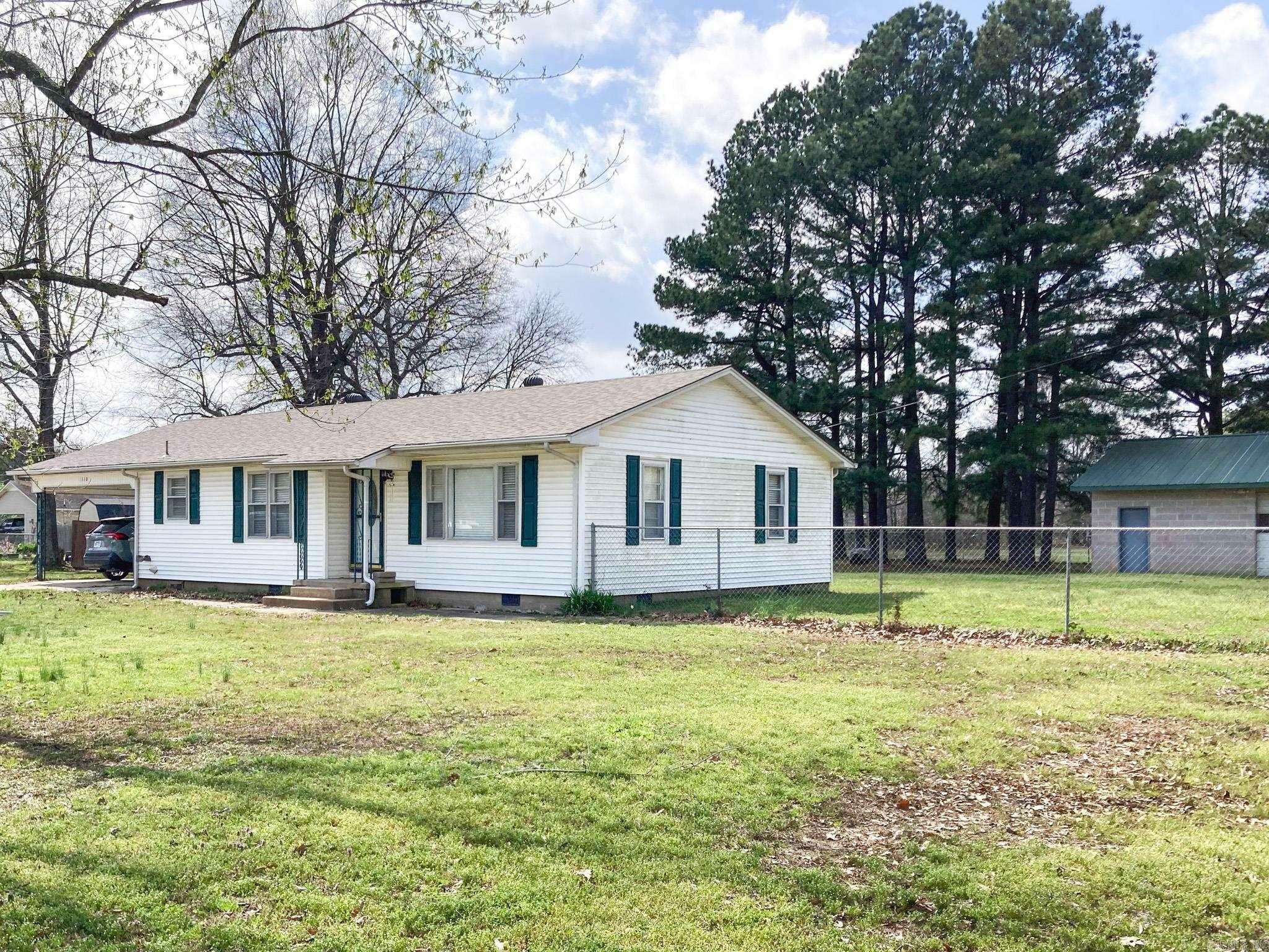 Property Photo:  1610 Rector Road  AR 72450 