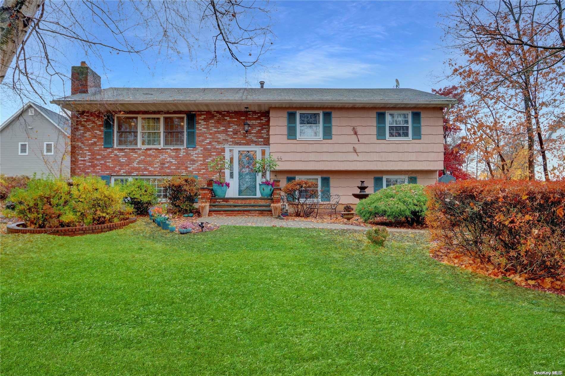 Property Photo:  44 Old Haverstraw Road  NY 10920 