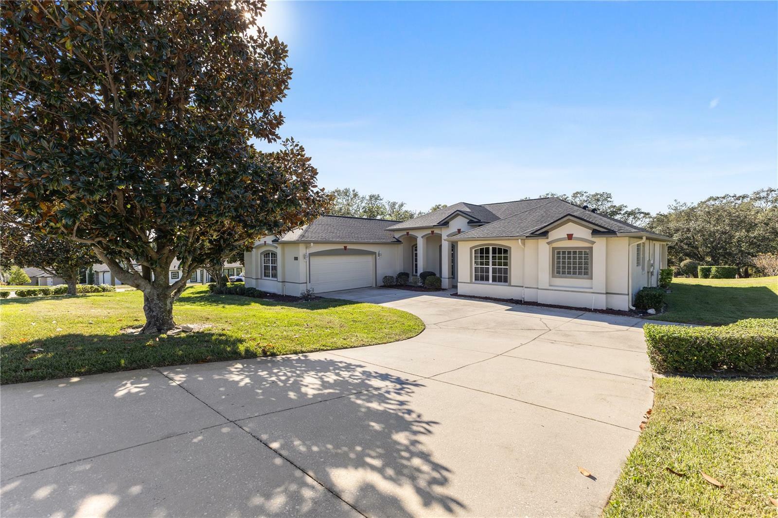 Property Photo:  16801 Florence View Drive  FL 34756 