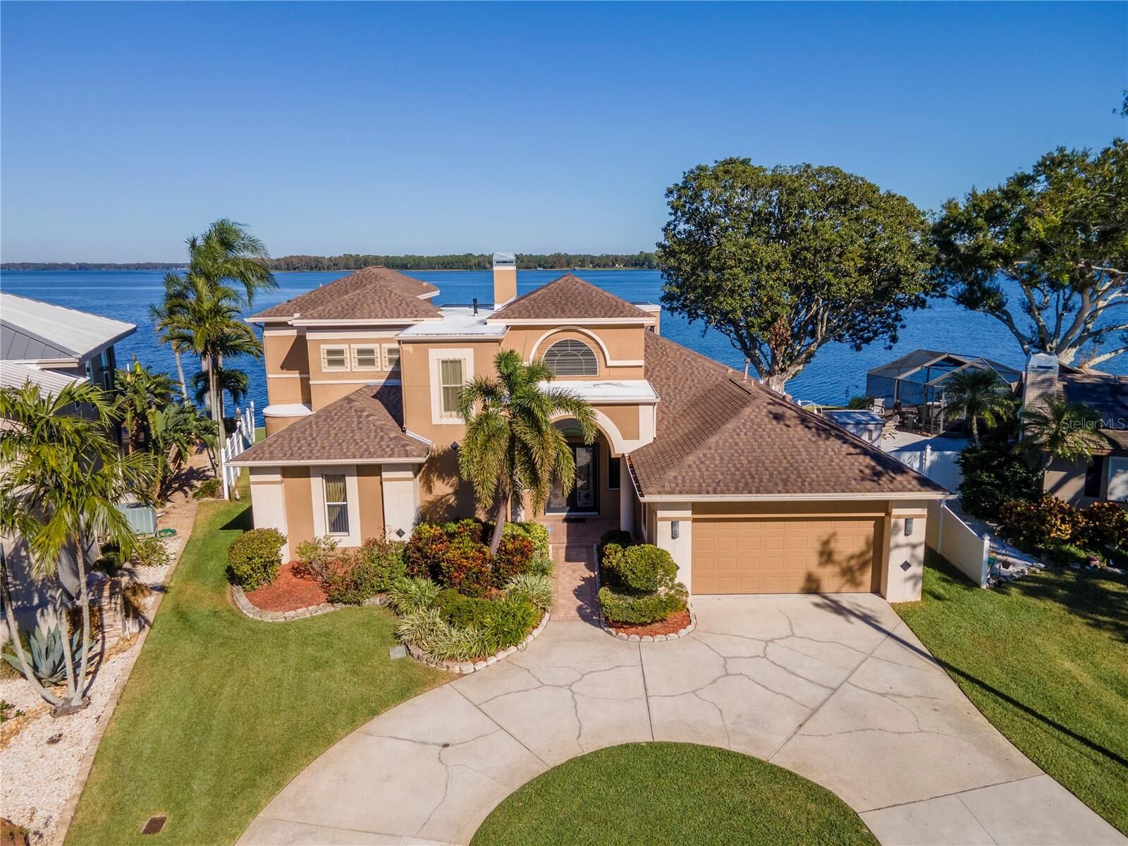 Property Photo: 36 Freshwater Drive FL 34684
