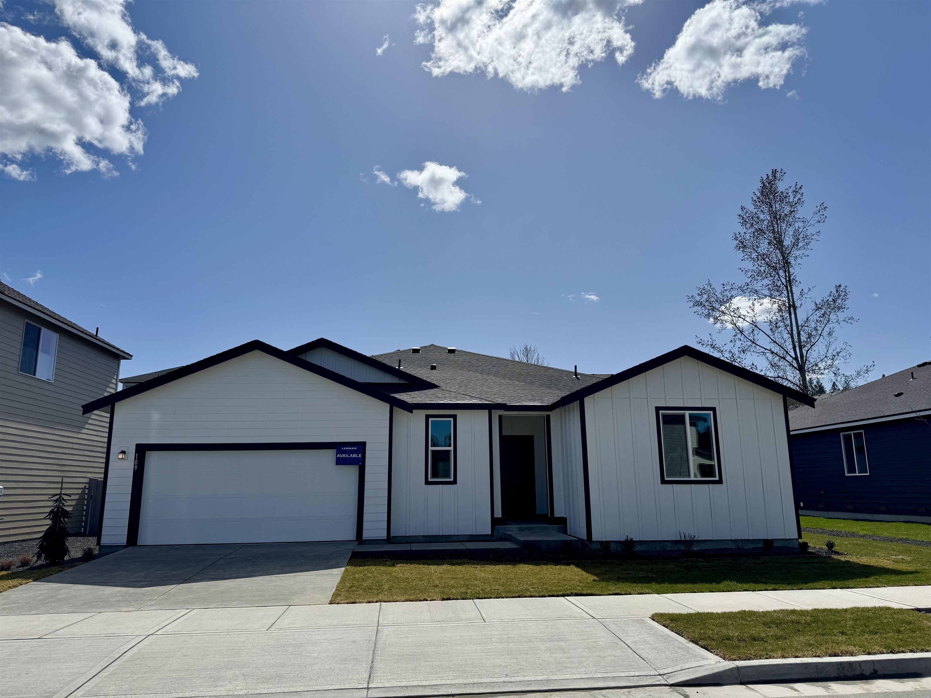 Property Photo: 109 W Pheasant Bluff Ave WA 99224
