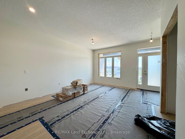 Property Photo:  443 Ivings Drive  ON N0H 2C3 