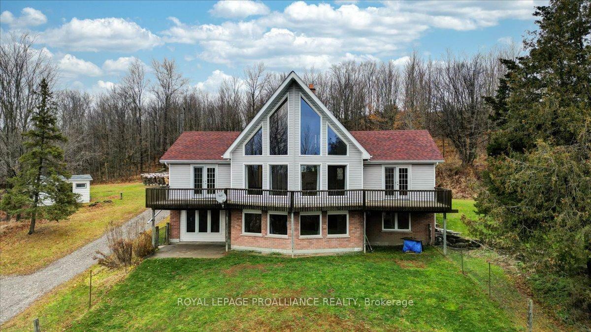 Property Photo: 884 Centre Line Road ON K0K 2M0