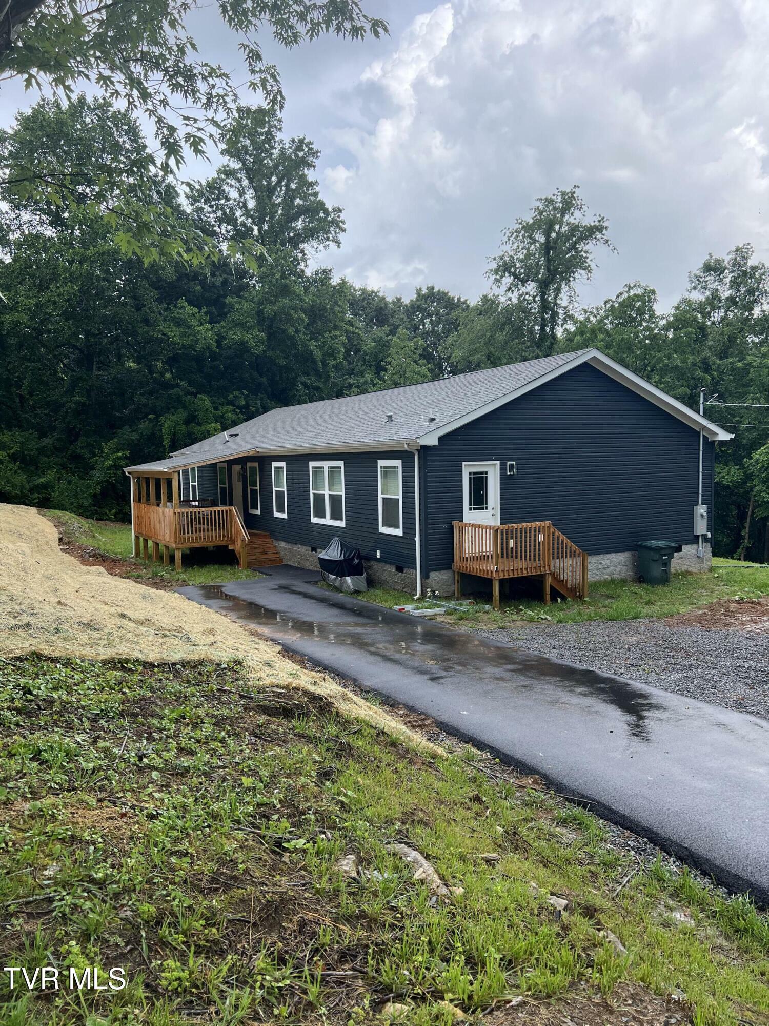 Property Photo: 1619 Fraley White Drive TN 37643