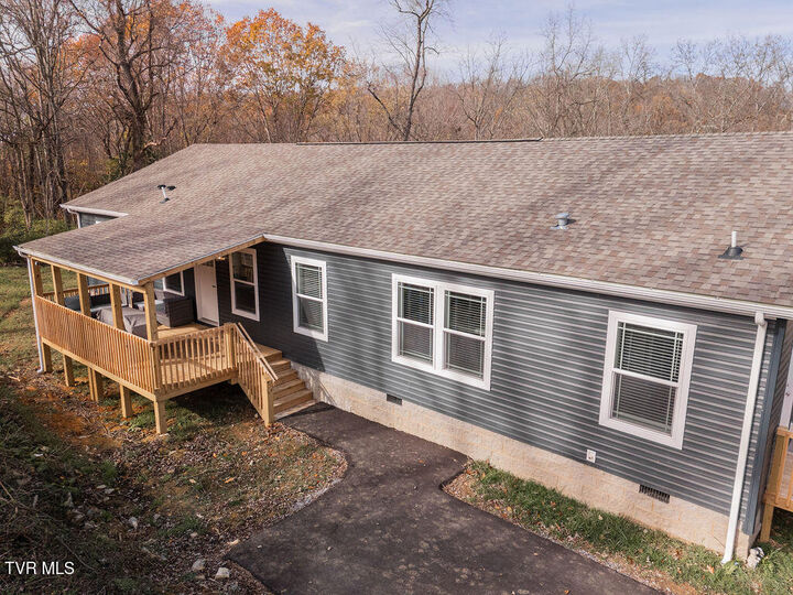 1619 Fraley White Drive  Elizabethton TN 37643 photo