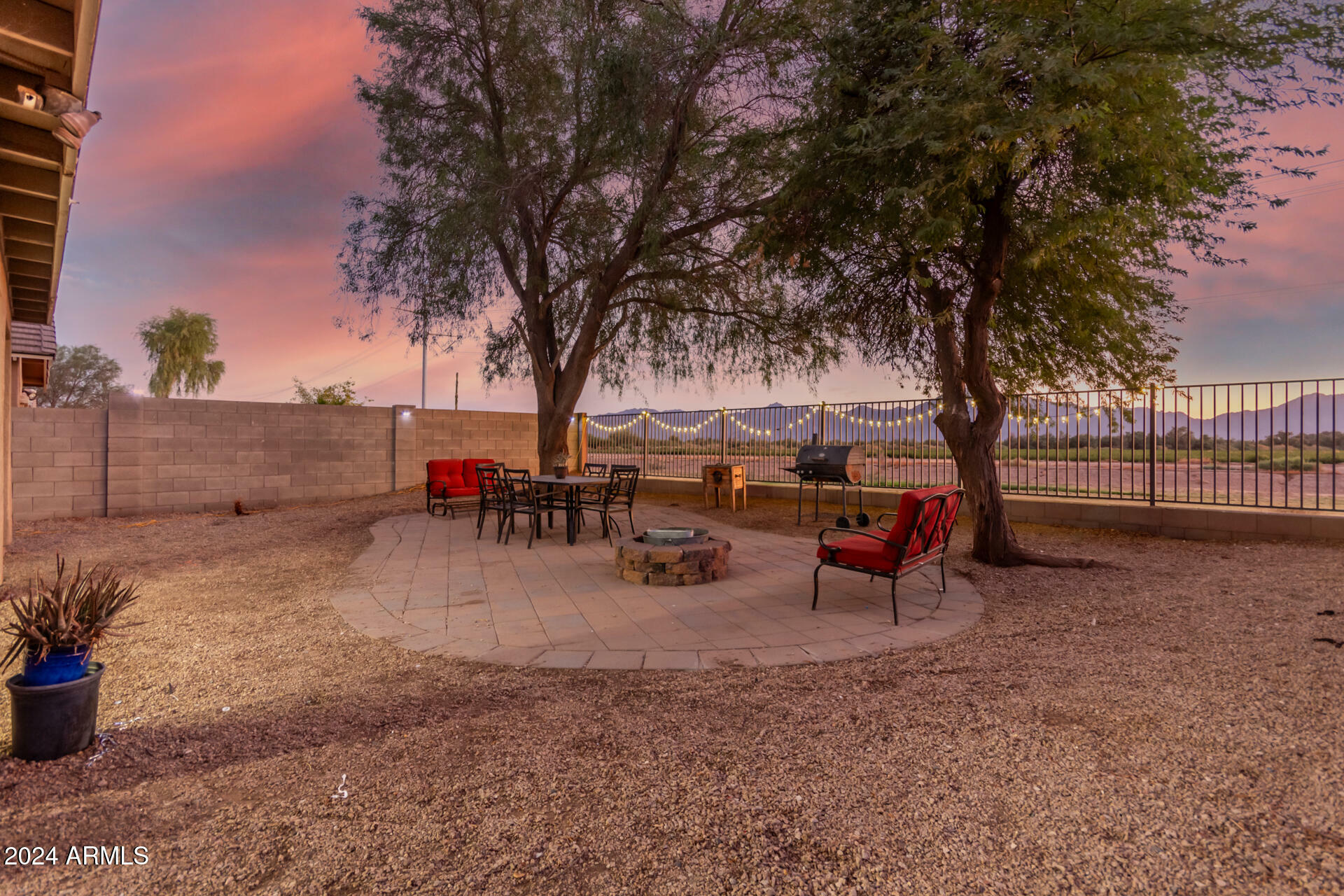 Property Photo:  8212 S 74th Avenue  AZ 85339 