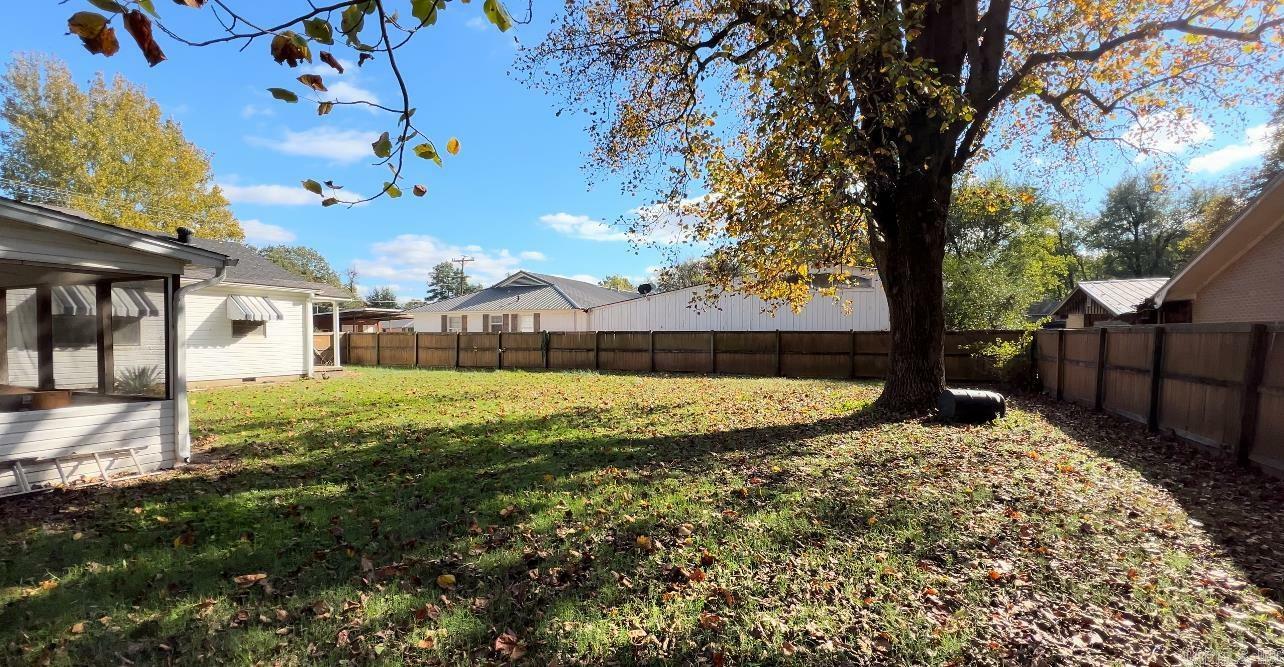 Property Photo:  701 S Main Street  AR 72438 