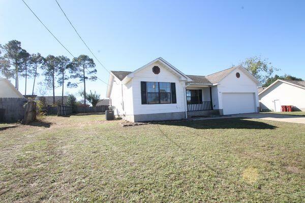 Property Photo:  163 Villacrest Drive  FL 32536 