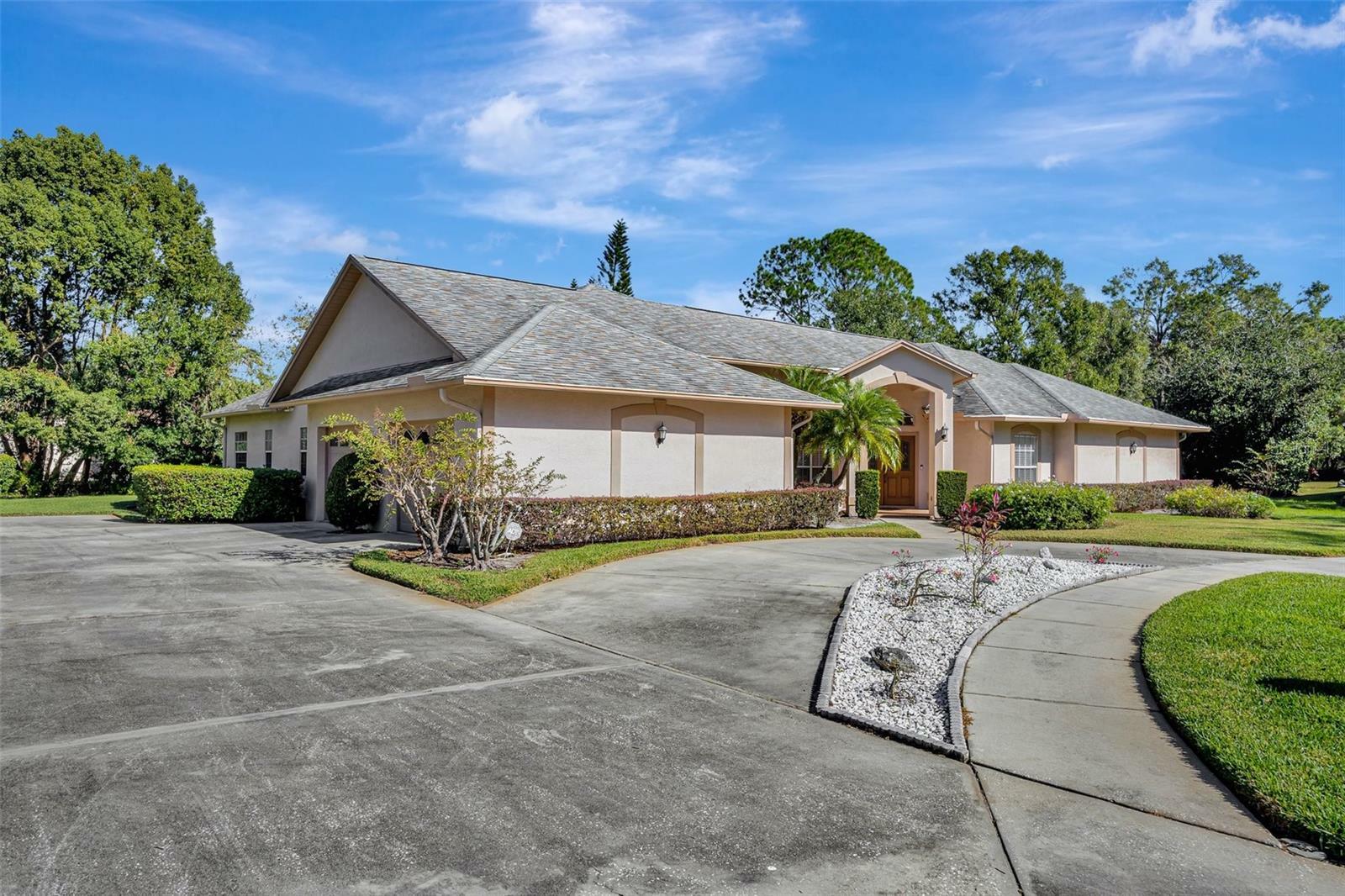 Property Photo:  15903 Armistead Lane  FL 33556 